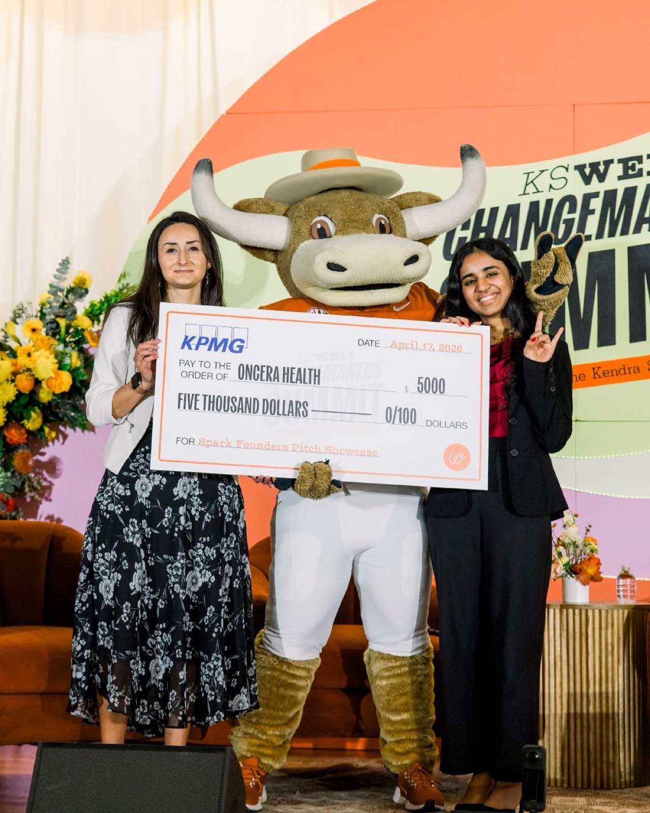 Rutu Ruparel receiving the $5,000 KS WELI Spark Founders grant for Oncera Health
